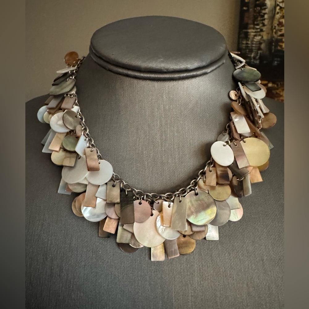 Shell necklace - Picture 3 of 6